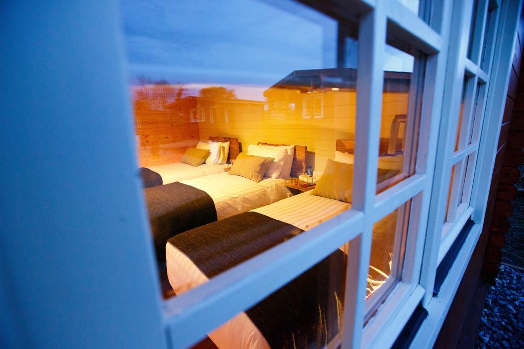 Giltraps Townhouse & Glamping Hotel Kinnitty Kamer foto