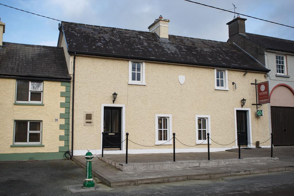 Giltraps Townhouse & Glamping Hotel Kinnitty Buitenkant foto