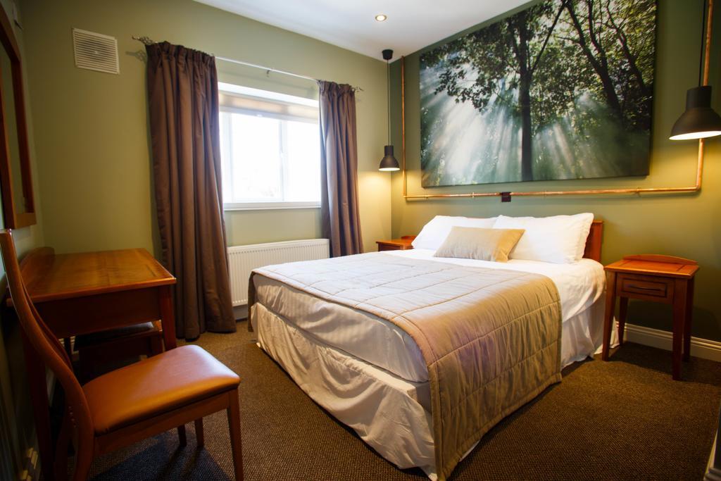 Giltraps Townhouse & Glamping Hotel Kinnitty Buitenkant foto